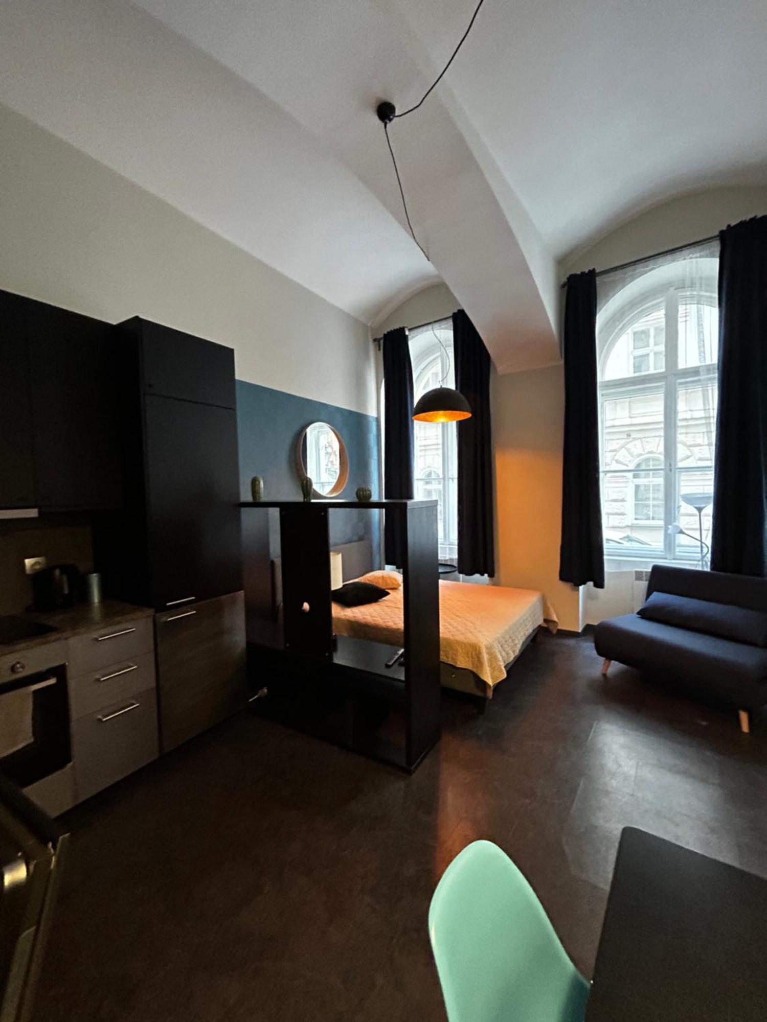Apartments In The Heart Of 프라하 외부 사진